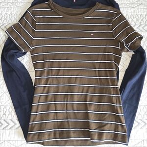 Tommy Hilfiger Teashirt Set Navy & Brown/navy. See Photos For Measurements.